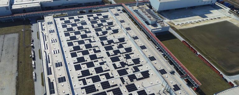 Photovoltaikanlage von Sunrock bei der AUDI AG in Münchsmünster