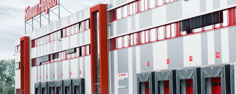 Simon Hegele Lager Raunheim