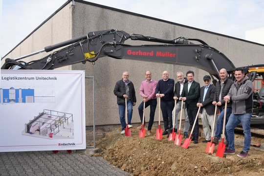 Spatenstich in Wiehl: Unitechnik realisiert eigene Logistikanlage