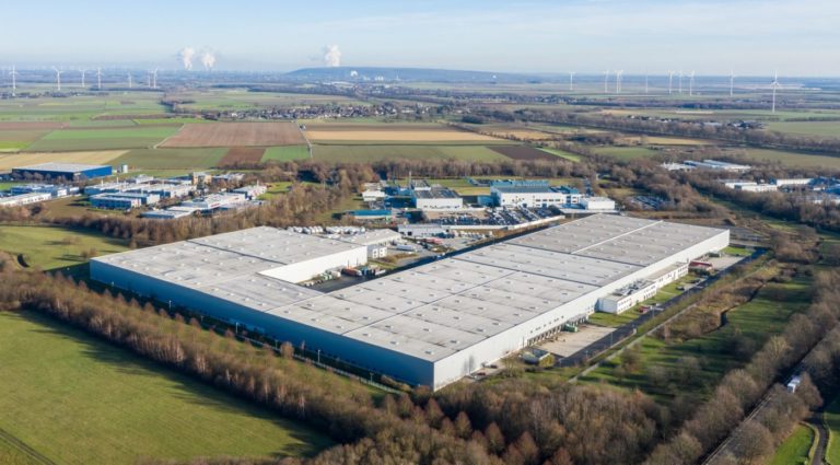 Logicor vermietet 72.800 m² an ID Logistics in Alsdorf