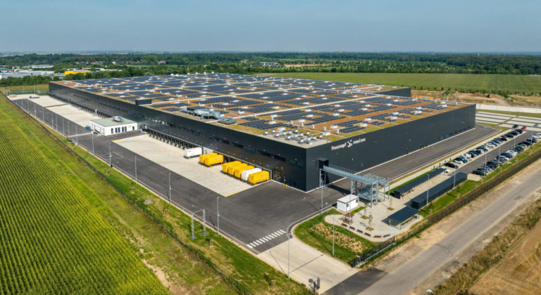 Fressnapf eröffnet Logistikzentrum in Nörvenich – bis zu 500 neue Arbeitsplätze für die Region
