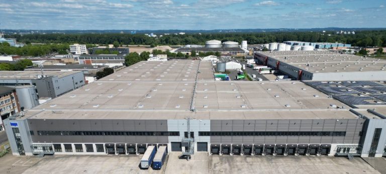 Colliers vermittelt rund 11.000 Quadratmeter Logistikfläche an Novatrans in Köln